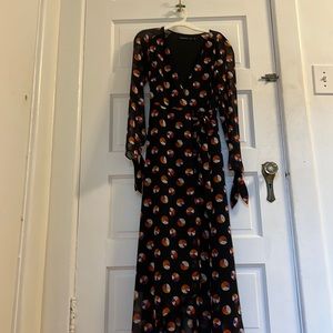 Karen millen NWOT beautiful summer dress with mesh